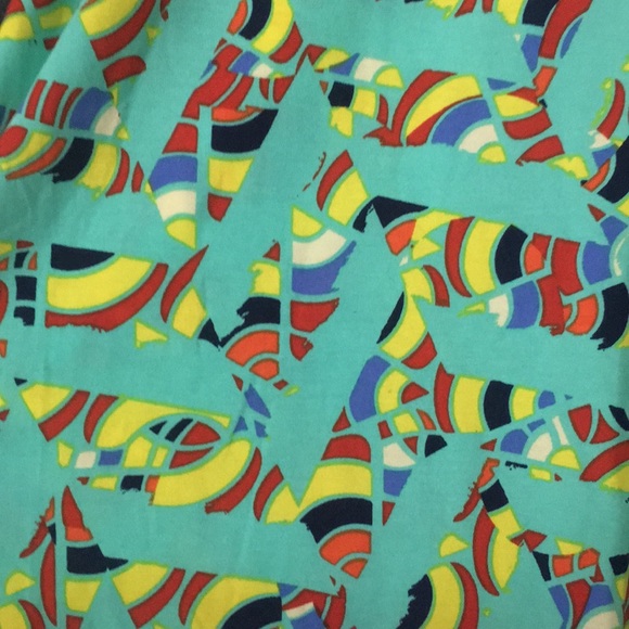 LULAROE MEDIUM RANDY - Picture 3 of 4